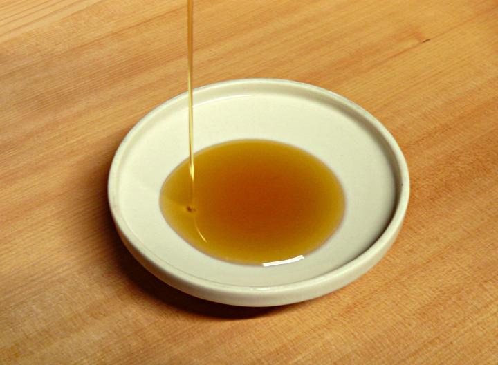 Ramen Ingredients: Seasoning - Sesame Oil. Wikipedia.