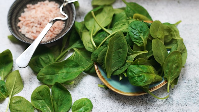 Ramen Ingredients: Toppings - Spinach