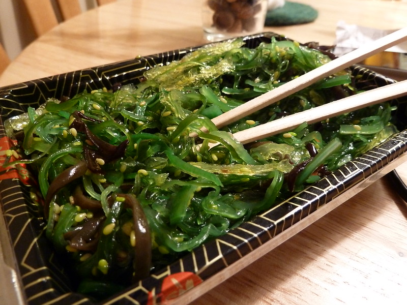 Ramen Toppings: Wakame (Seaweed). Image courtesy of mroach via Flickr Commons.