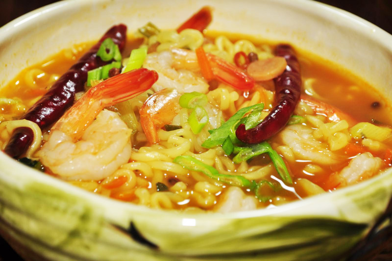 Types of Ramen: Spicy Garlic Shrimp Ramen